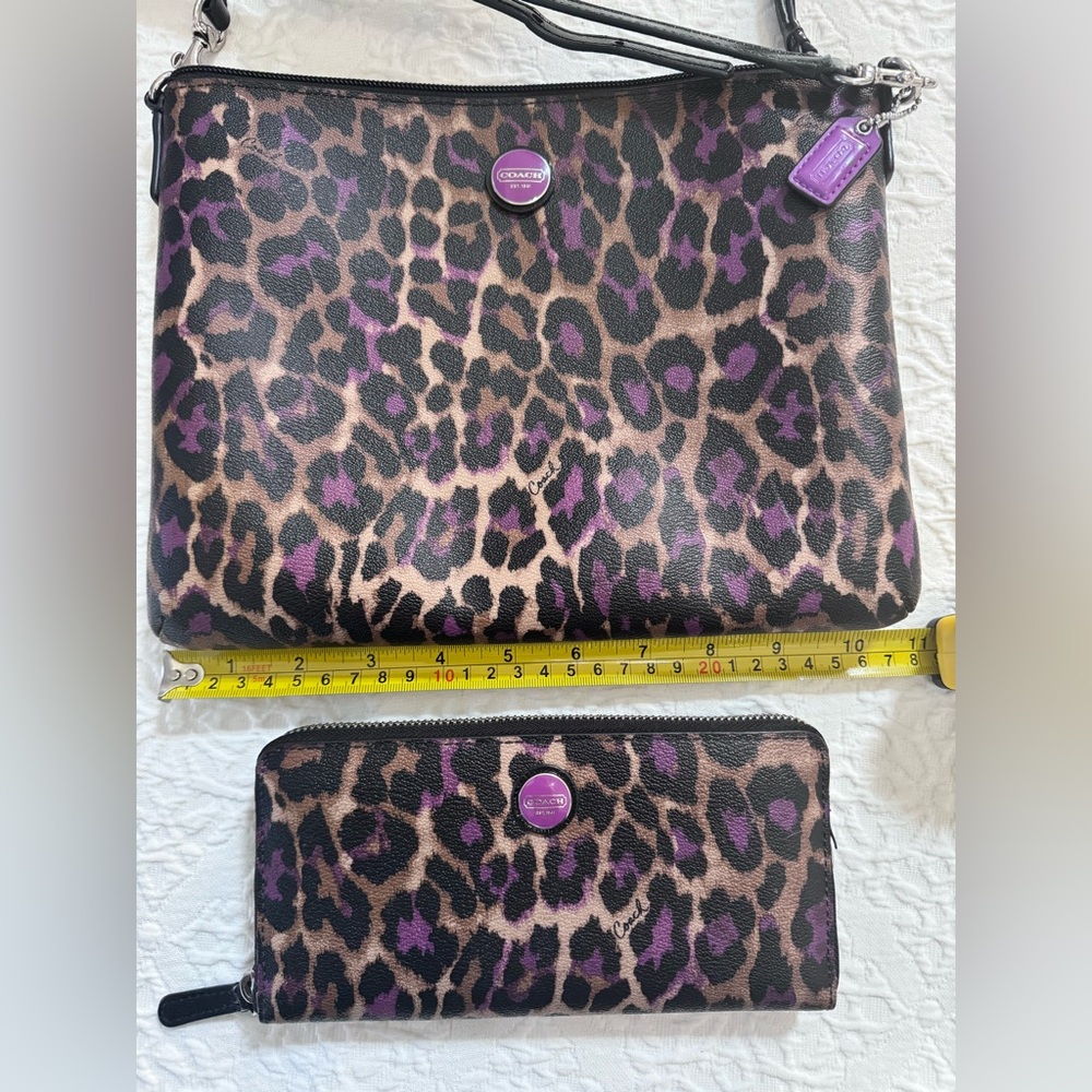 COACH DUO OCELOT PRINT POUCH & ZIP WALLET IN PURPLE & TAN